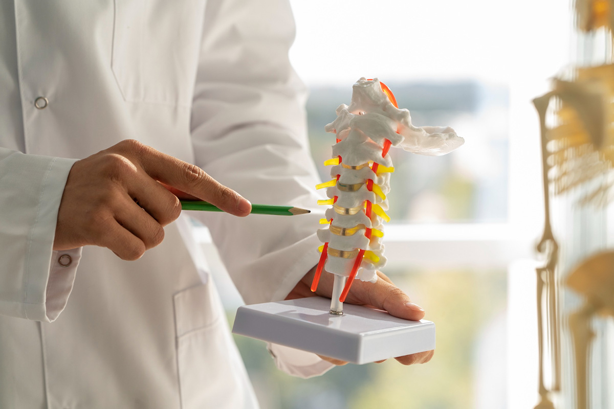 Diagnosing and Treating Herniated Discs at Lions Chiropractic & Injury in Orlando, FL