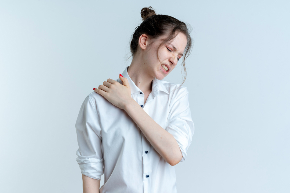 How a Chiropractor Can Help With Shoulder Pain